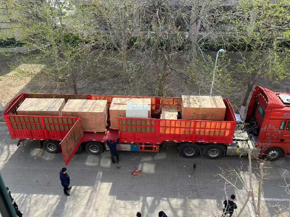 熱烈慶祝我單位JLQ-600/10000智能型羅茨氣體流量計四套今日順利交付